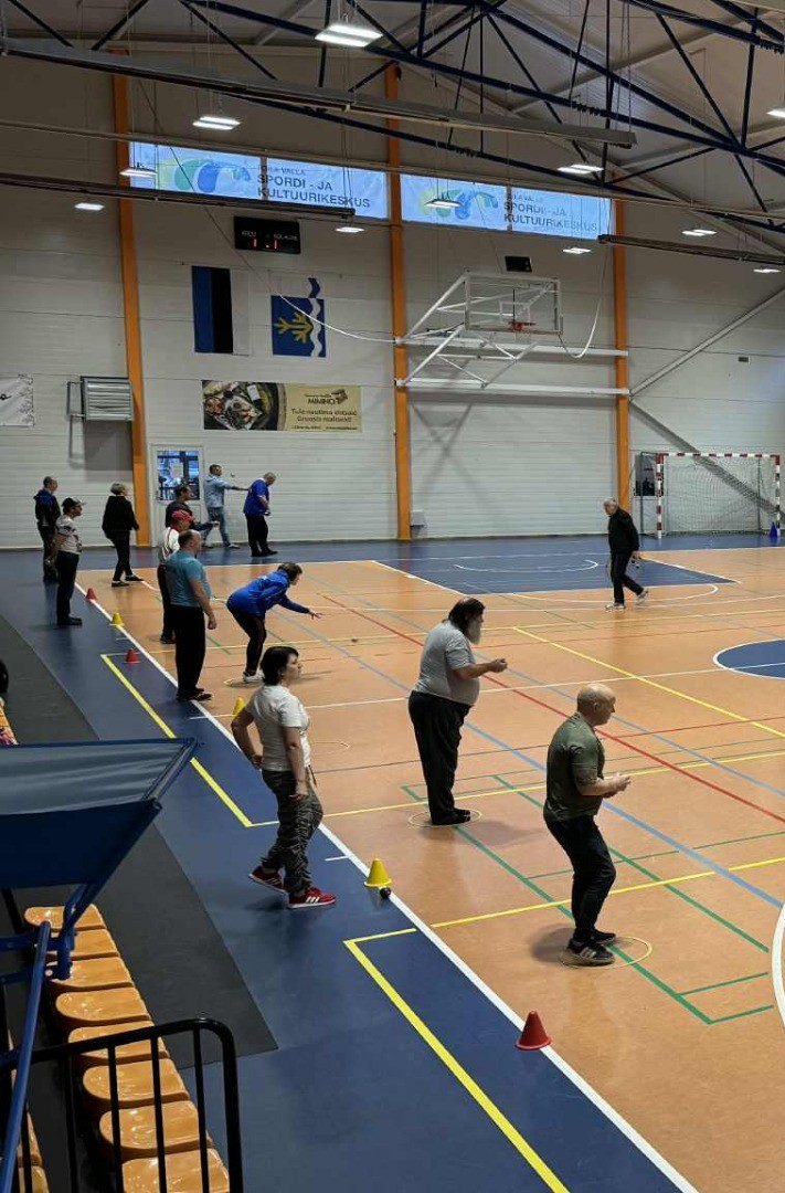 Клип для смешанных троек в петанке в волости Йыхви